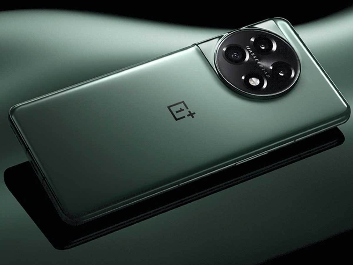 OnePlus 11 8.jpg