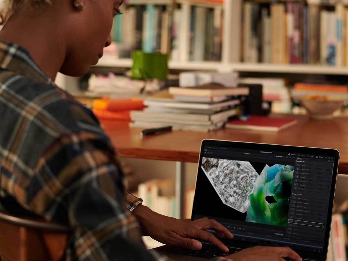 MacBook Pro M2 Pro Max 5.jpg