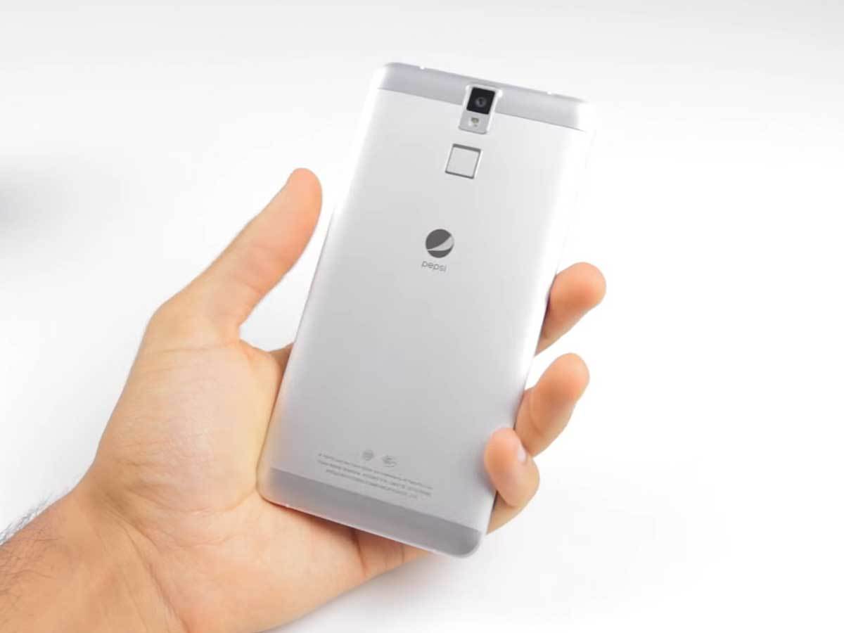 Pepsi Phone P1 2.jpg