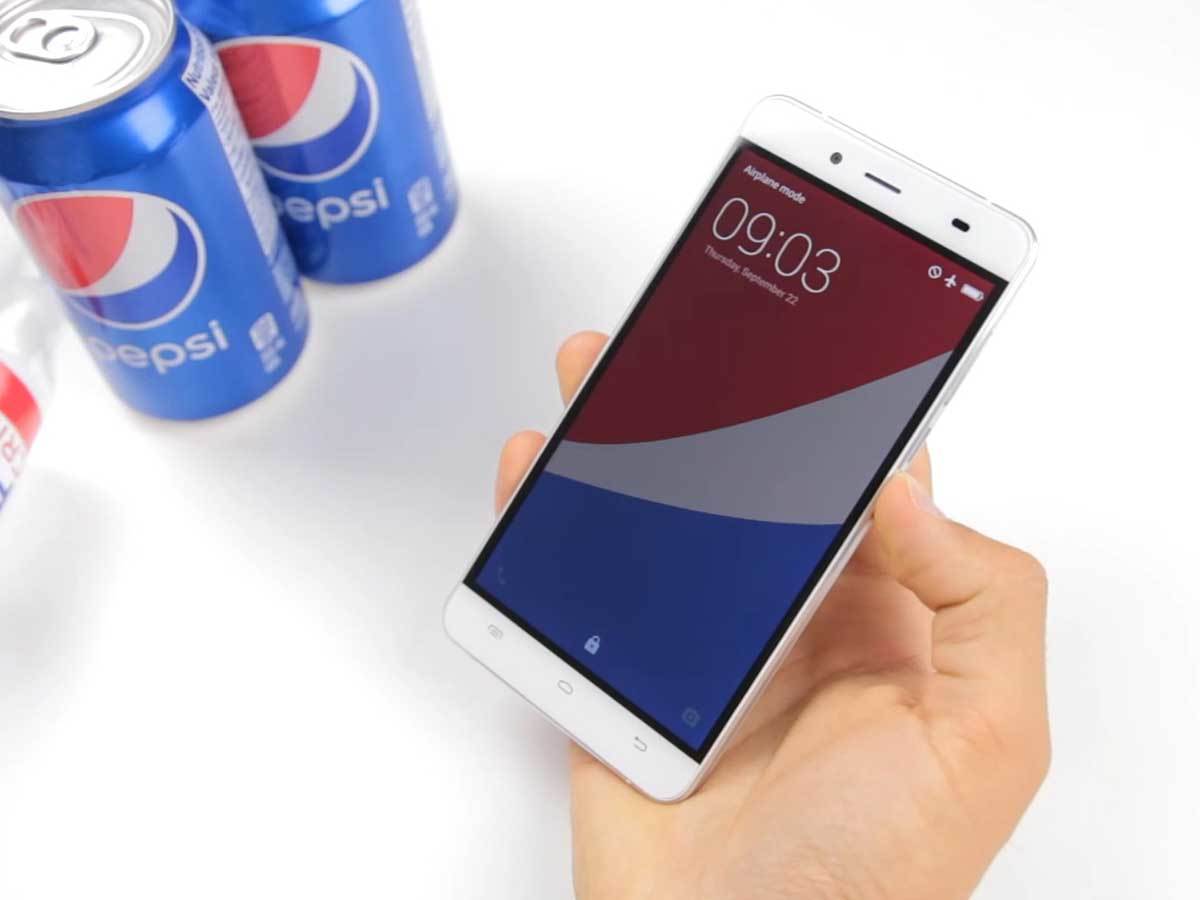 Pepsi Phone P1 4.jpg