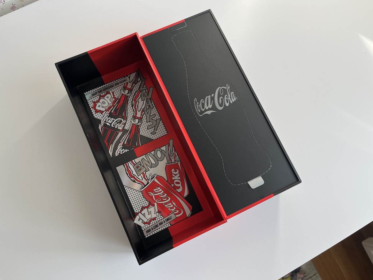 realme 10 Pro Coca Cola otpakivanje 6.jpeg