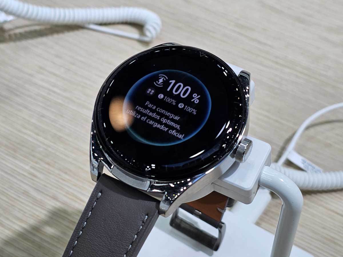 Huawei Watch Buds 1.jpg