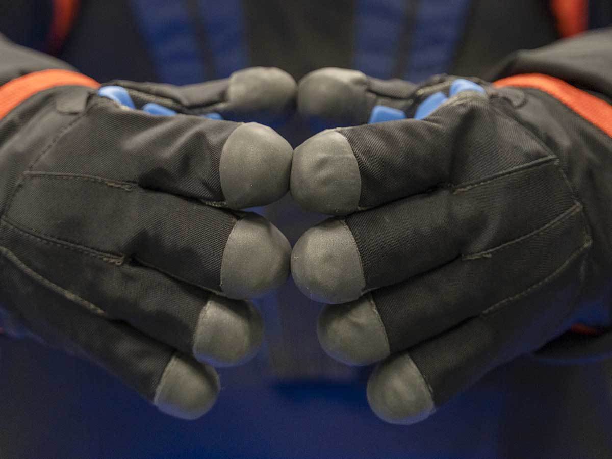 Axiom AxEMU svemirsko odelo 4.jpg