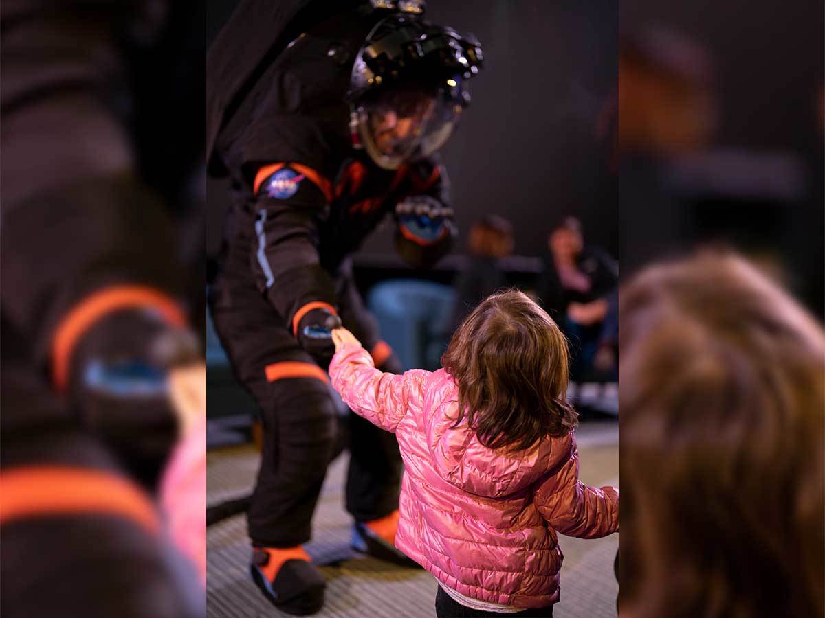 Axiom AxEMU svemirsko odelo 3.jpg