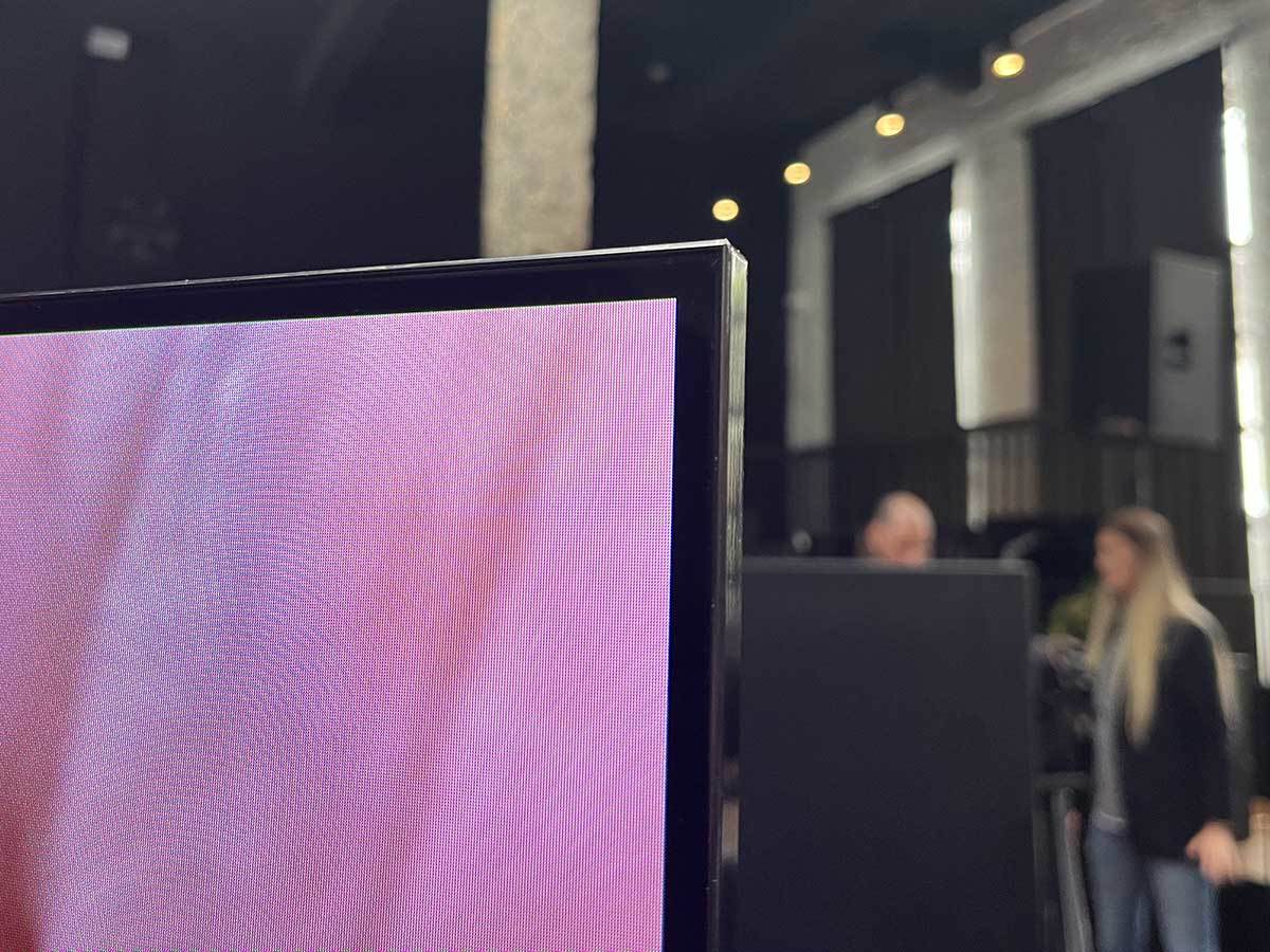 Samsung Neo QLED i OLED 5.JPG