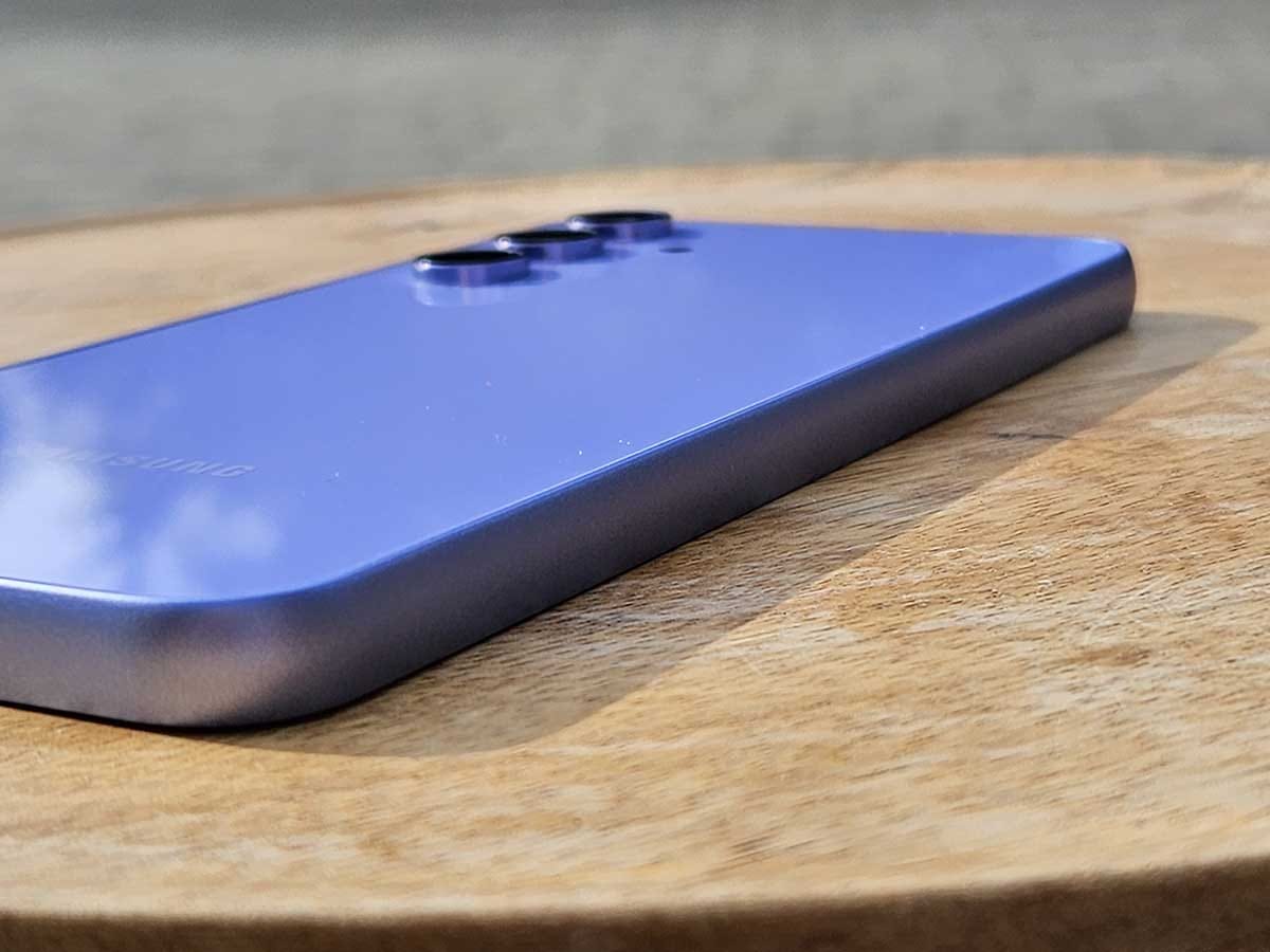 Samsung Galaxy A54 izgled 9.jpg